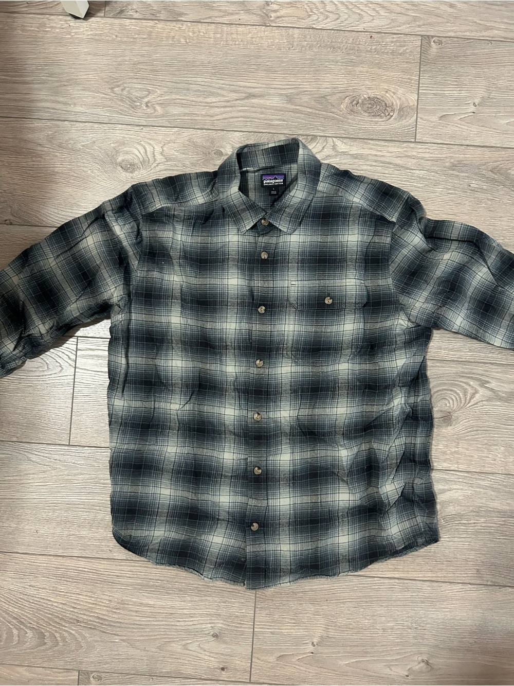 Patagonia Men's Black and Gray Plaid Button-Down Shirt